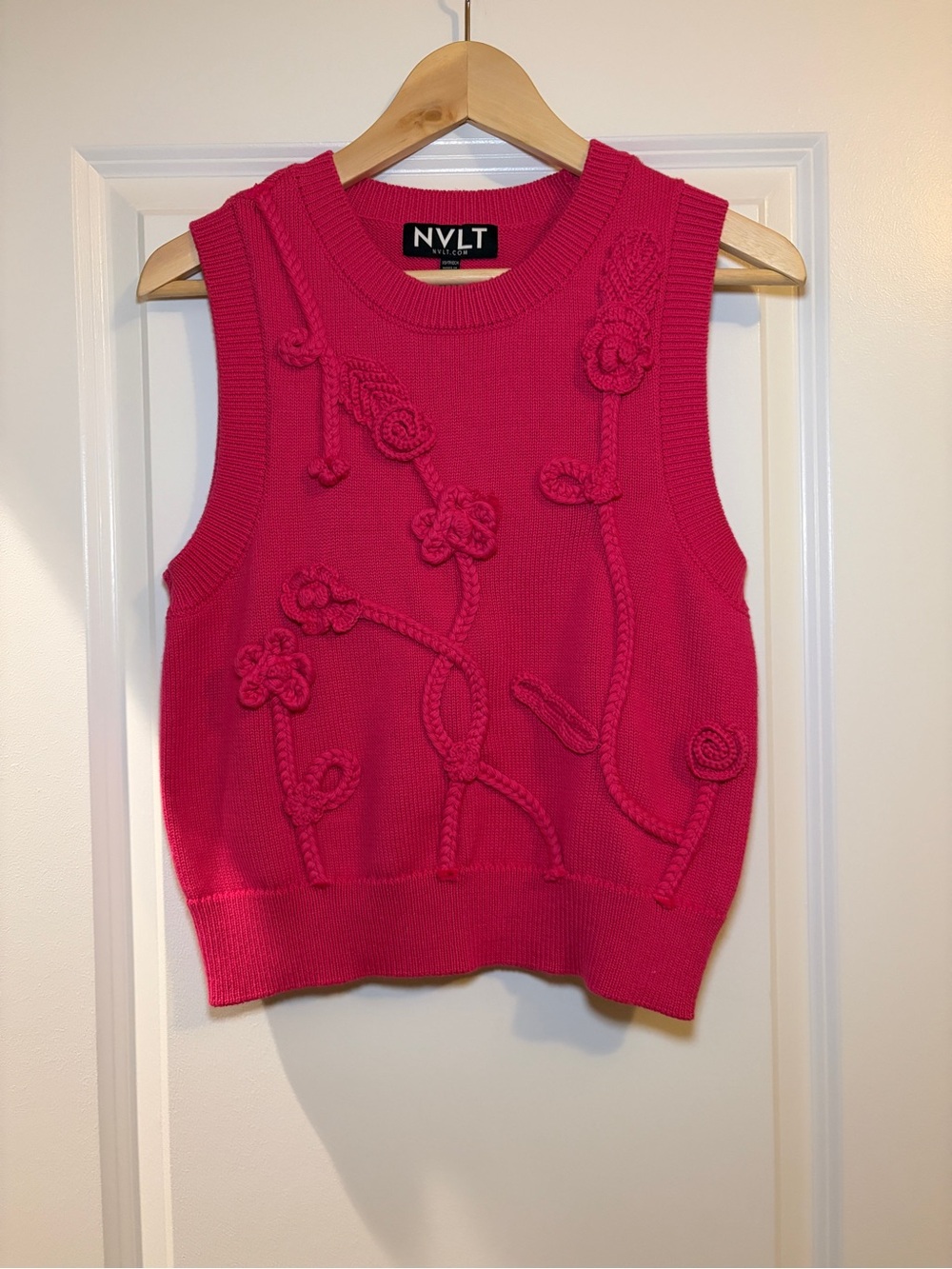 NVLT Pink Floral Appliqué Sleeveless Knit Tank